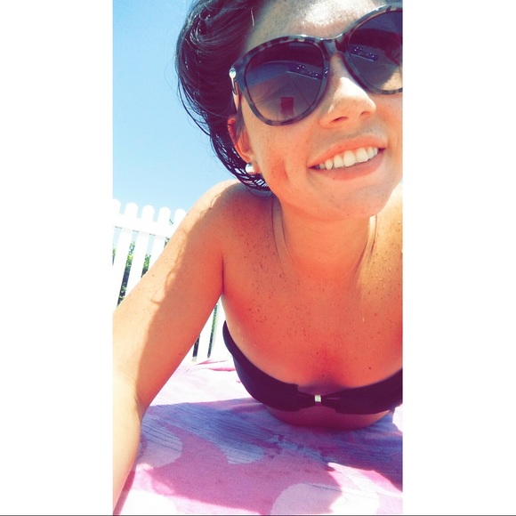 Meet your Posher, Mandy - Picture 1 of 1